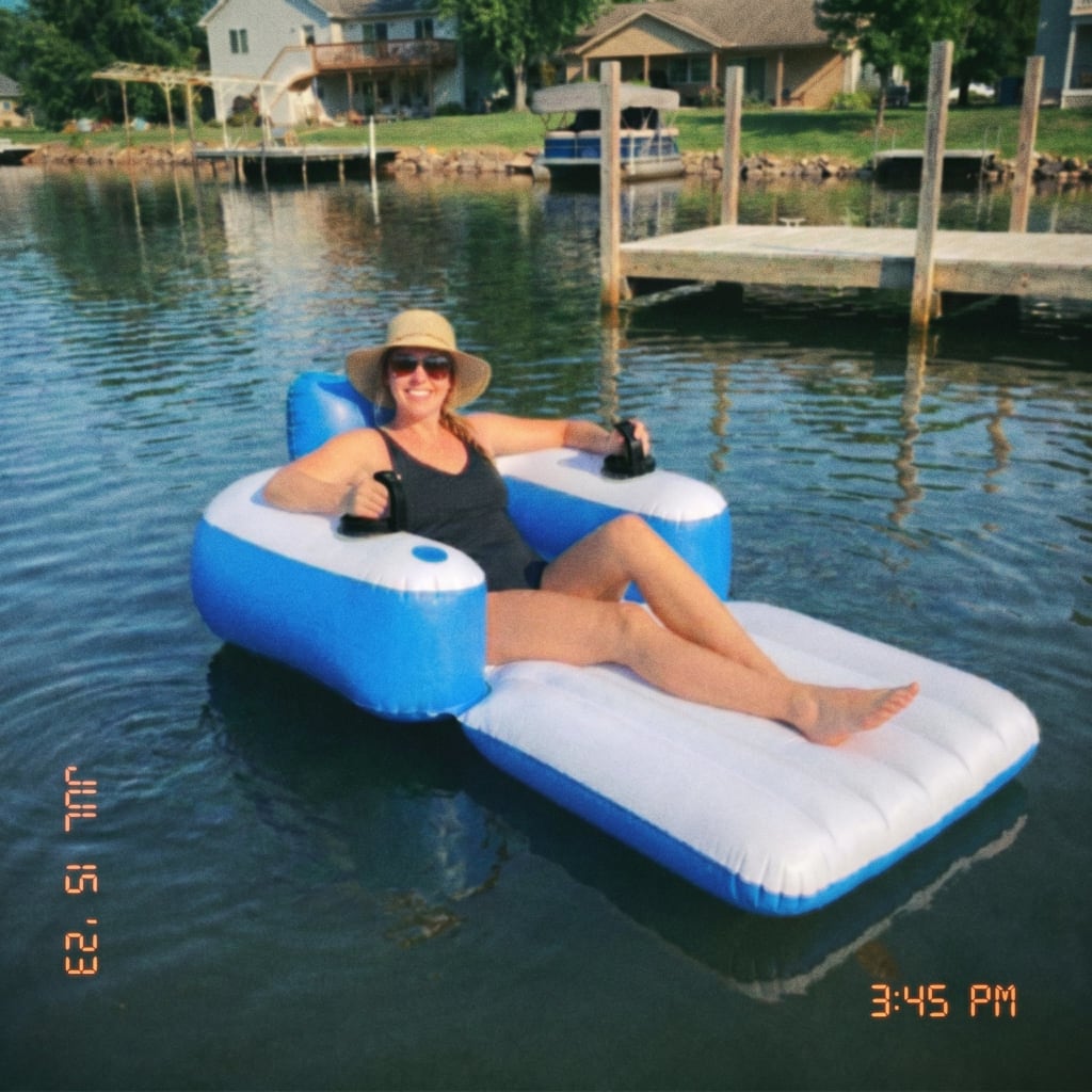 FloatVibe™